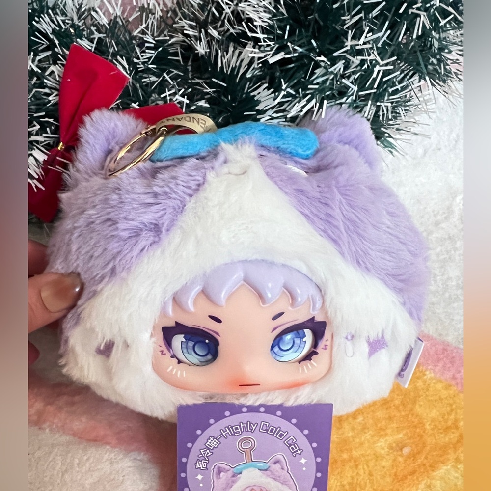 Authentic Purple and White Plush Cat Coin Purse